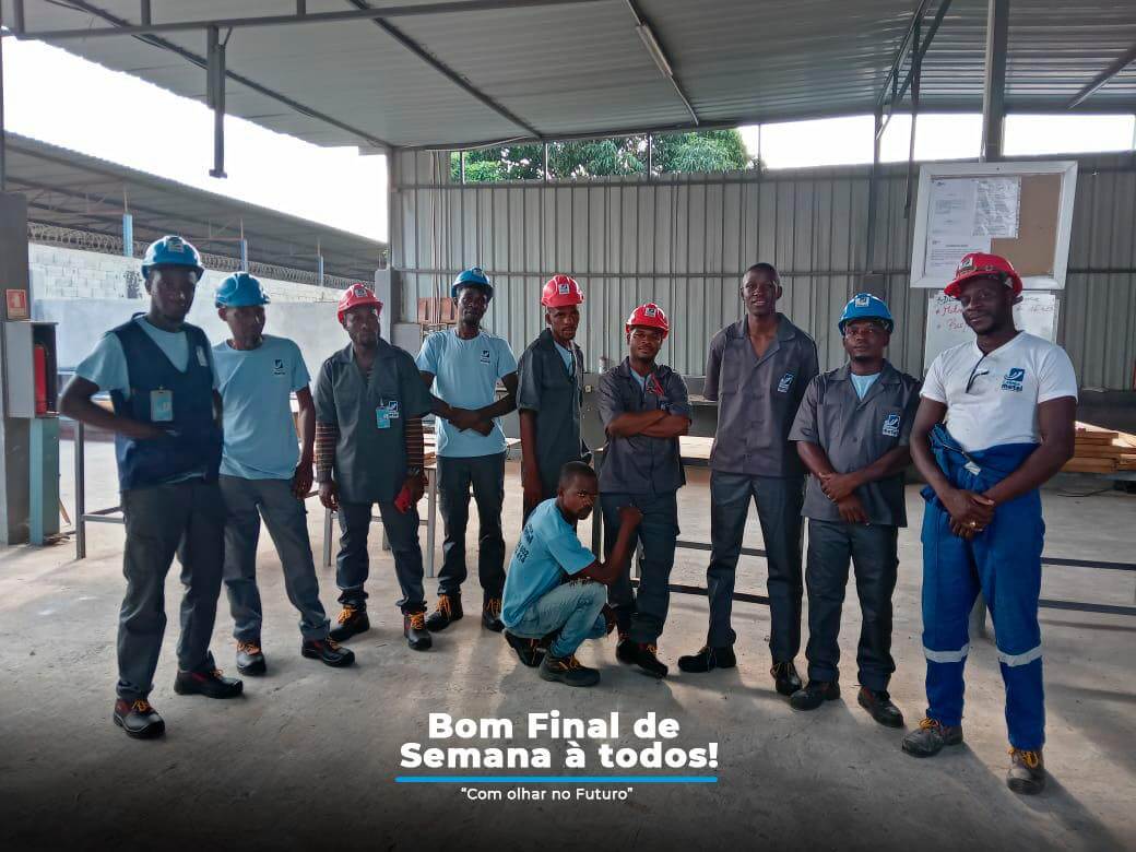 Vagas na l_Zenza Metal Angola