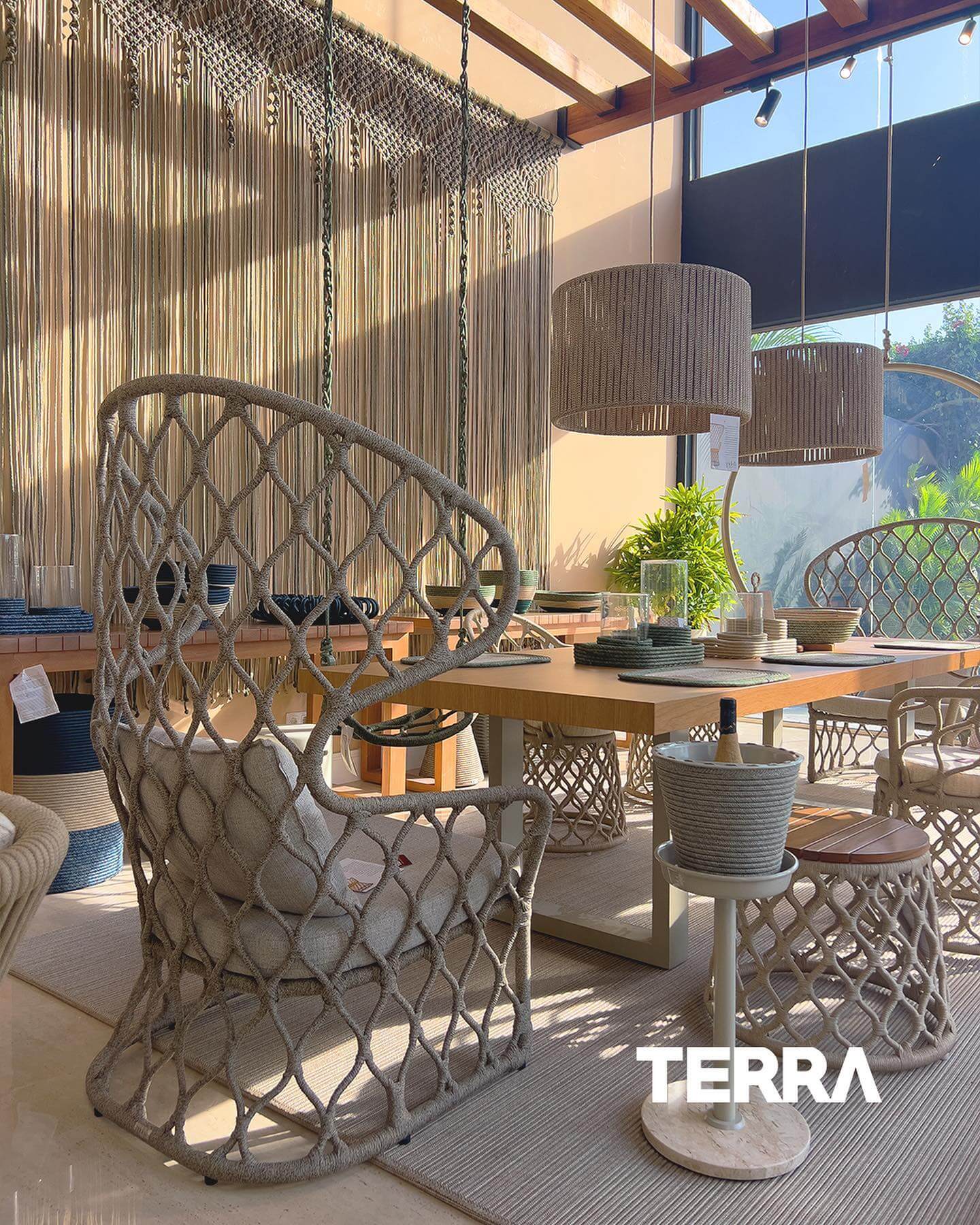 Vagas no Grupo Terra Angola