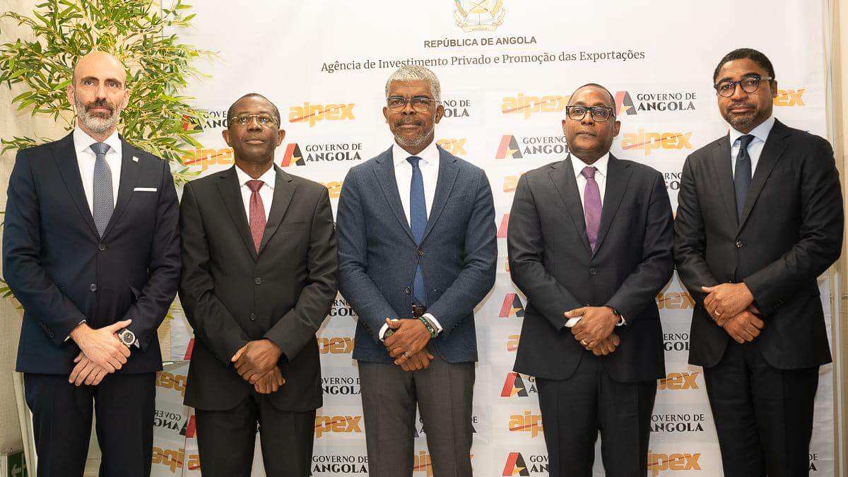 Vagas na AIPEX Angola