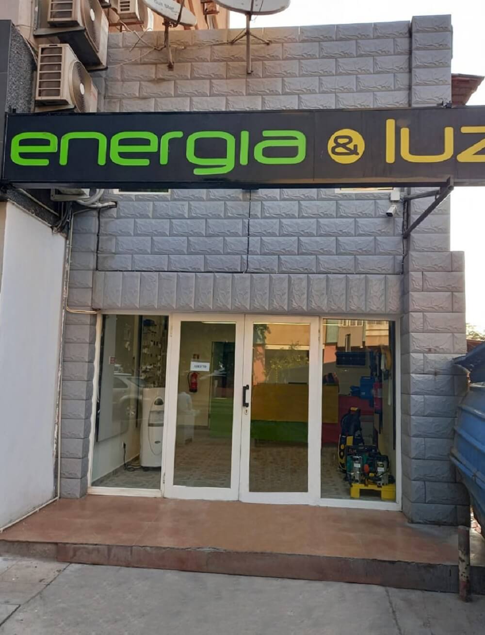 Vagas na Energia e Luz Angola