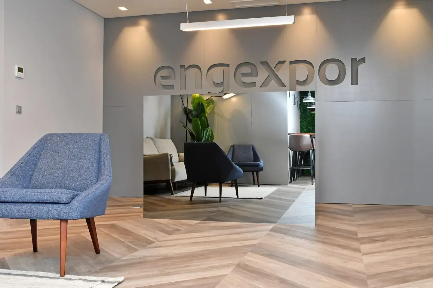 Vagas na Engexpor Angola