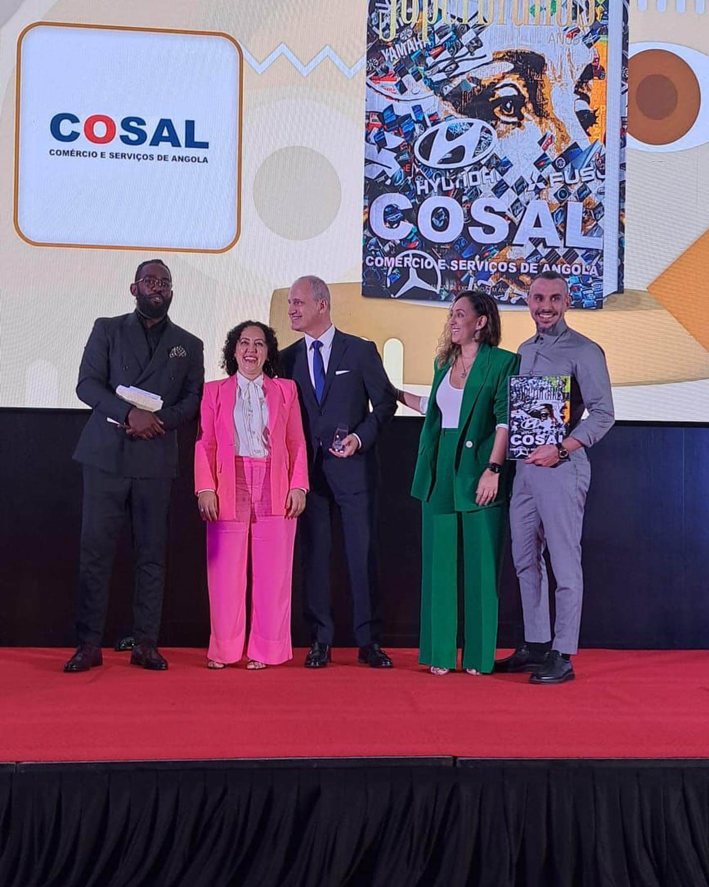 Vagas na COSAL Angola